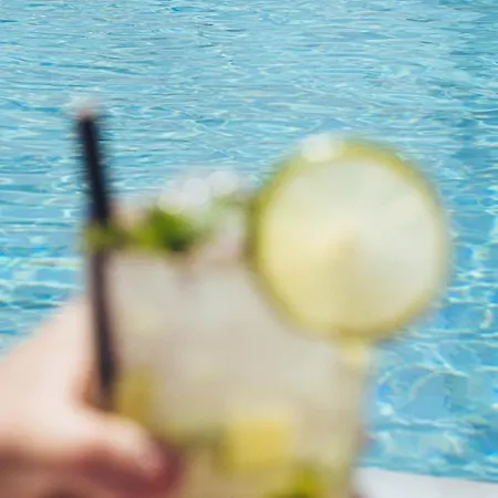 Apartment Guinate Club *