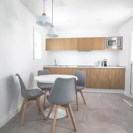 Guinate Club Apartment *