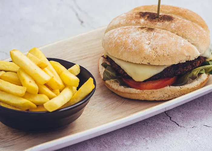 Guinate Club * 卡门港